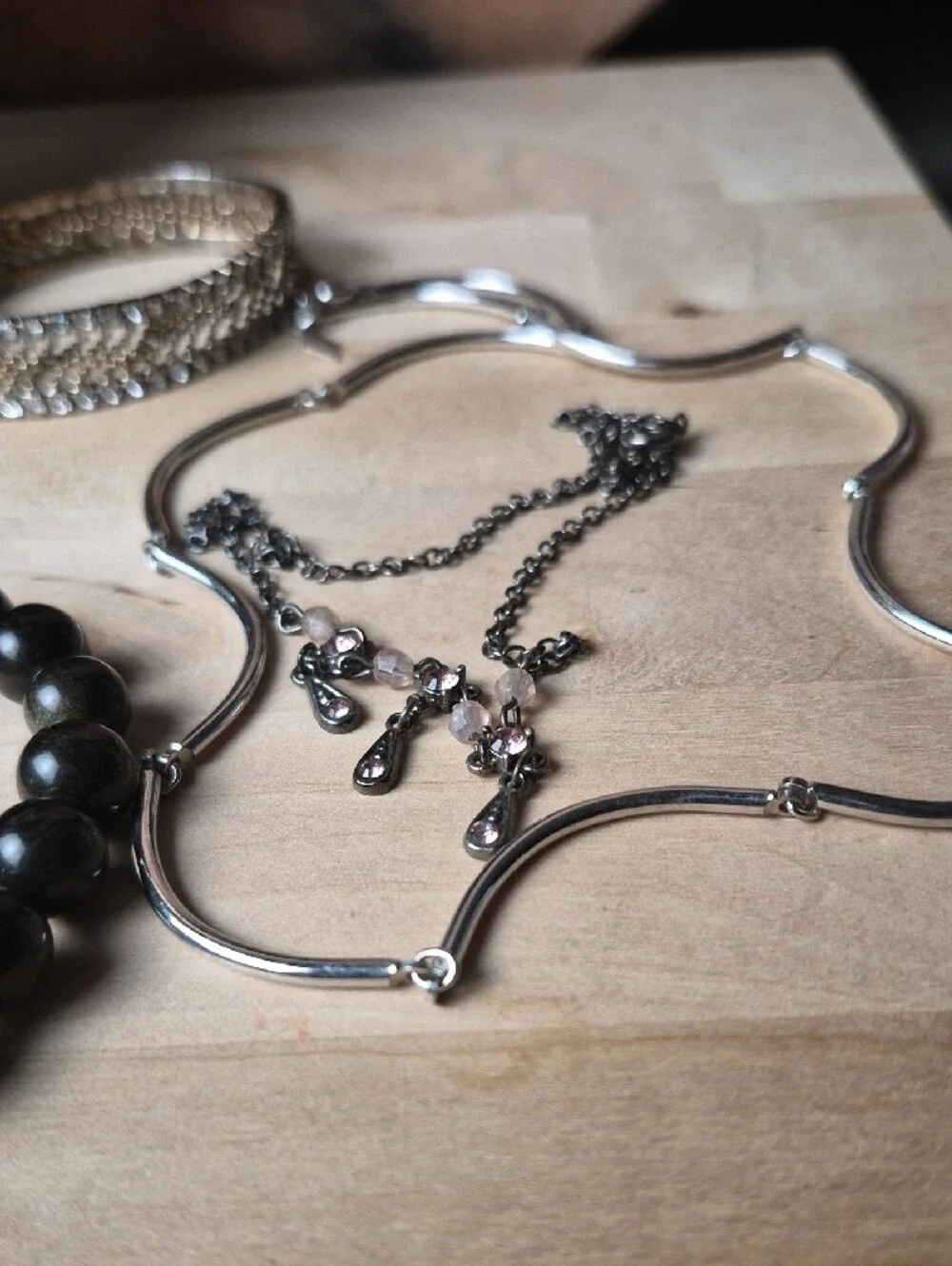 Sarah Coventry White Pearl Necklace with Mixed Silver and Black Accents